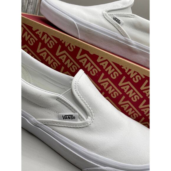 Vans Classic White Slip on Men’s Sneakers 10 - Picture 1 of 13
